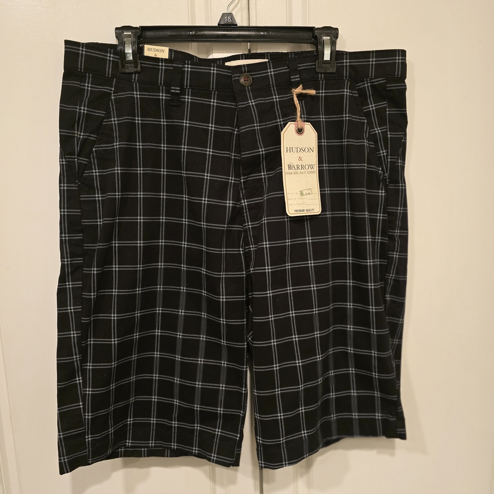 Hudson & Barrow Navy Plaid Men's Flat Front Shorts